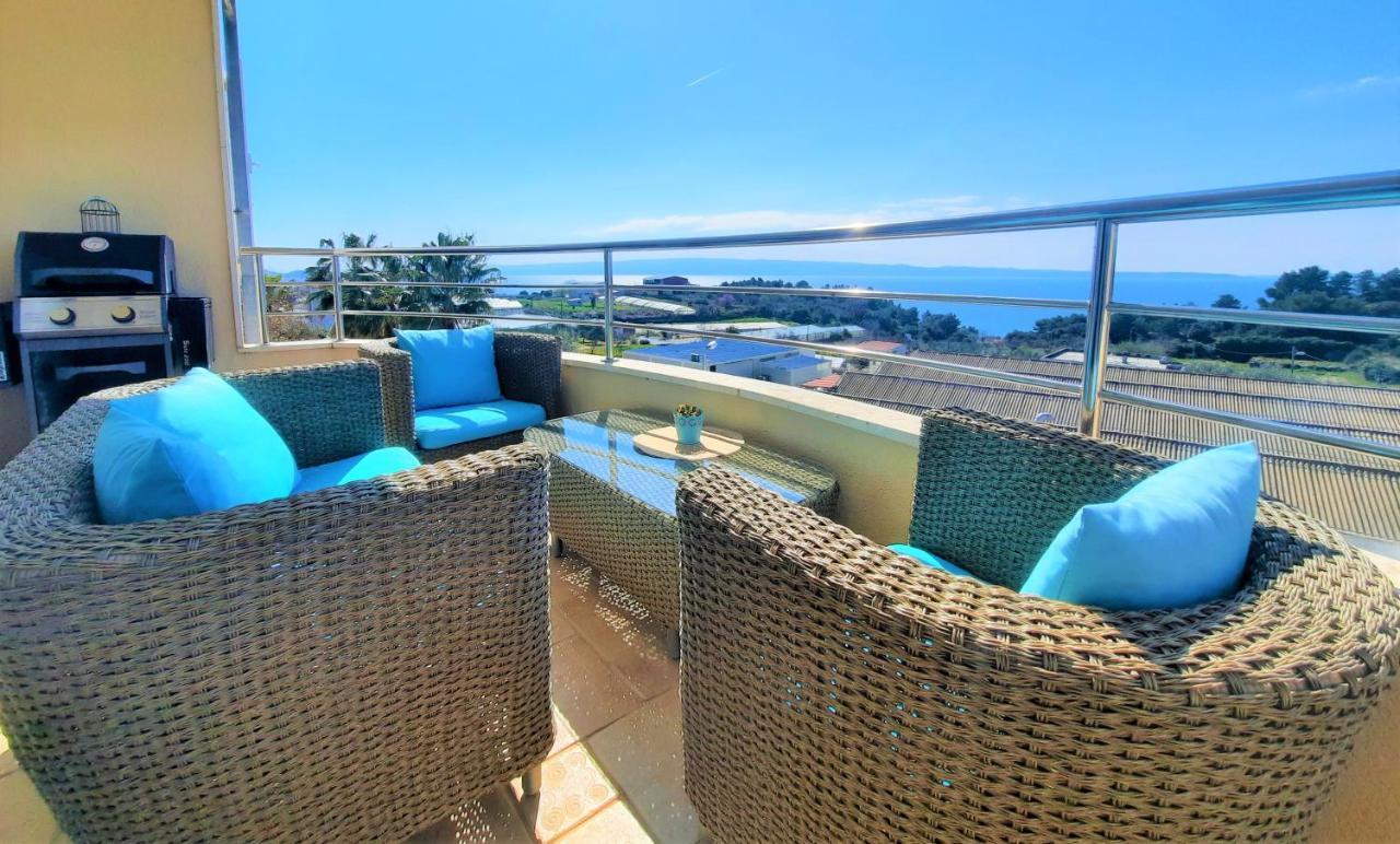 Sea View- Spacious Apartment With Shared Pool سبليت المظهر الخارجي الصورة